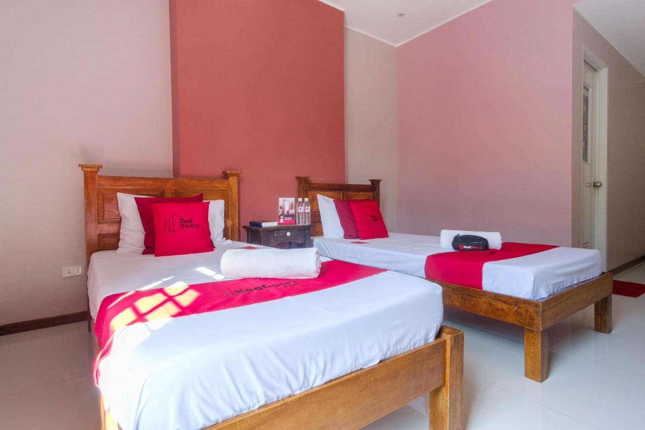 Reddoorz Plus @ West Nautical Road Пуэрто-Галера Экстерьер фото