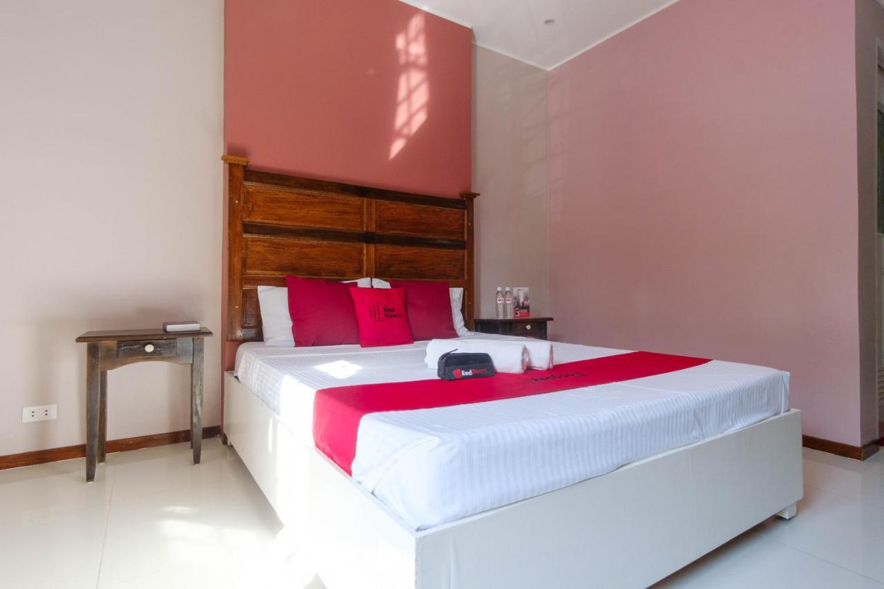 Reddoorz Plus @ West Nautical Road Пуэрто-Галера Экстерьер фото