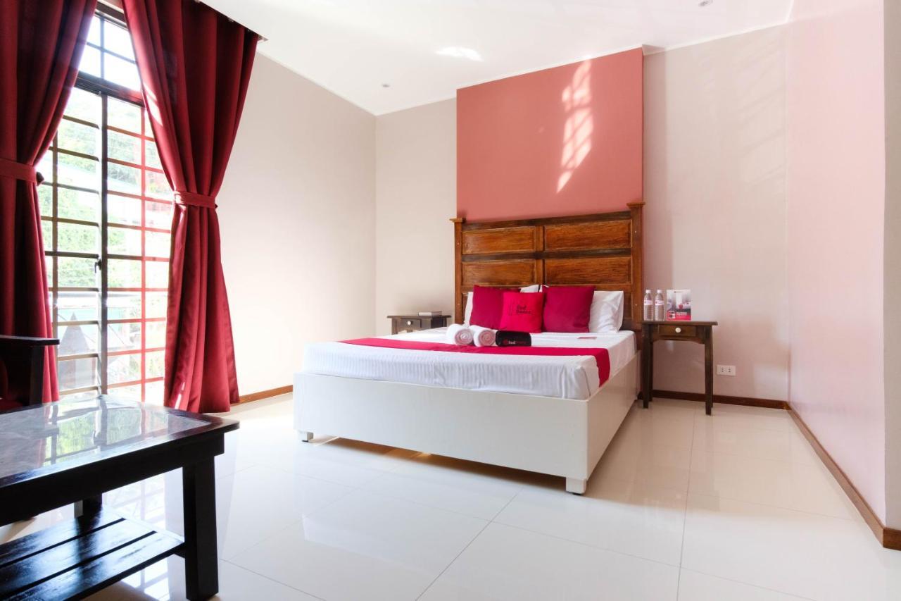 Reddoorz Plus @ West Nautical Road Пуэрто-Галера Экстерьер фото