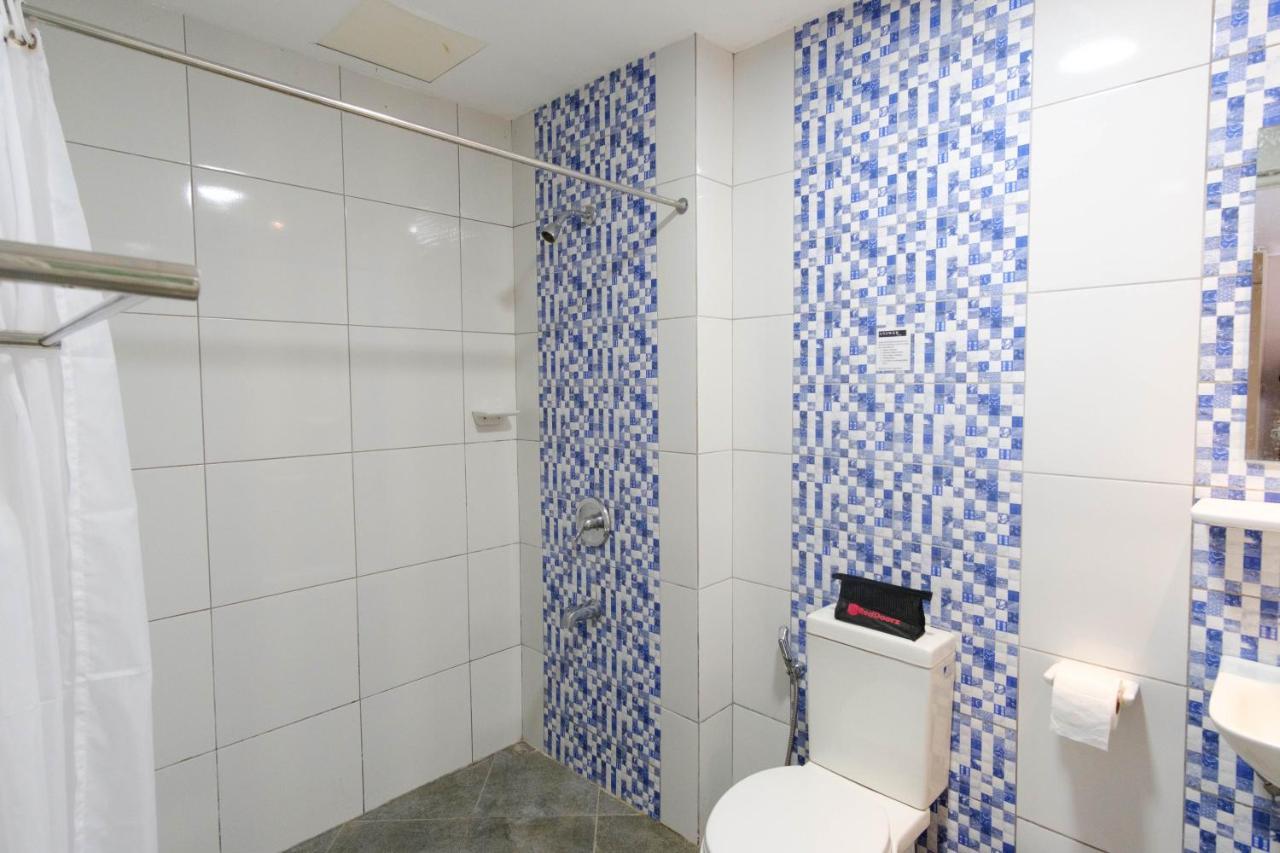 Reddoorz Plus @ West Nautical Road Пуэрто-Галера Экстерьер фото